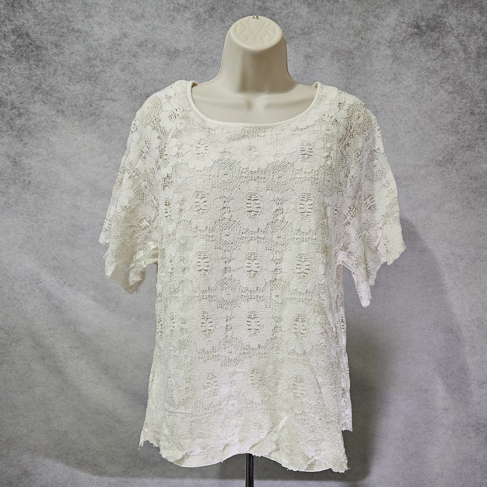 Lilla P Lace Pullover Short Sleeve Top - Picture 7 of 11